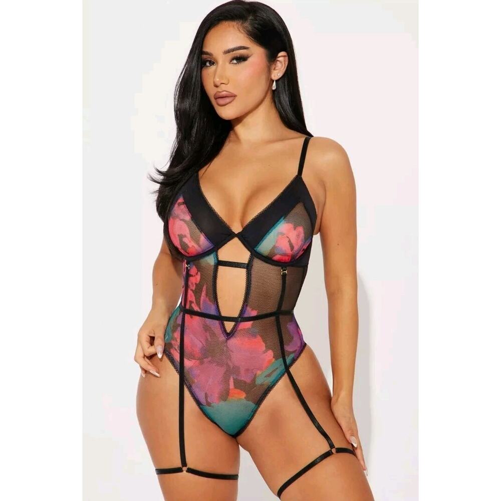 Fashion Nova SMALL Garter Teddy Flower Dreams Floral Lingerie Nightie